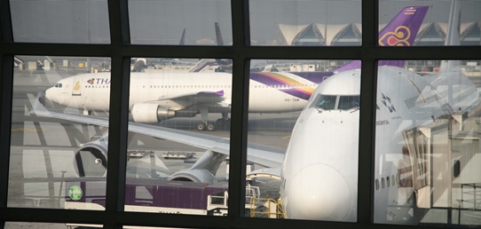 2013-09-18-BangkokSuvarnabhumi542.jpg
