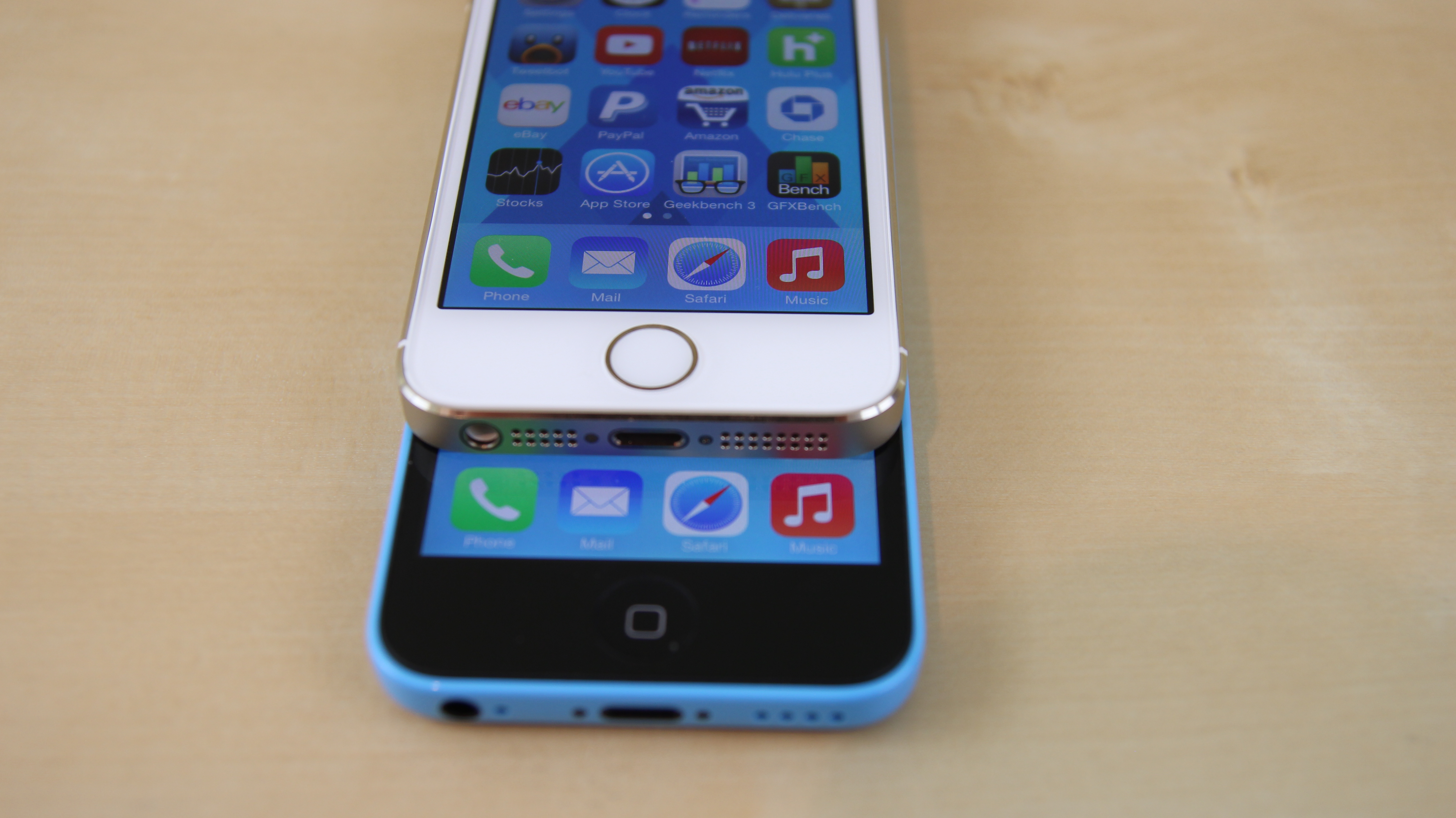 blue iphone 5