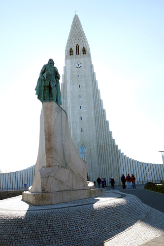 2013-09-27-p8cathedralviking.jpg