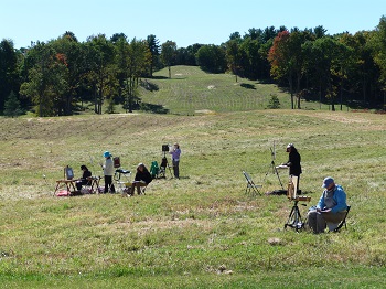 2013-10-02-PaintersenjoyafalldayintheorchardmeadowCrownHillinthebackgroundPhotobyMelanieHasbrook91.JPG