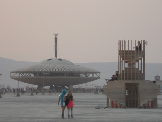 2013-10-17-BurningManSpaceshipTemp.jpg