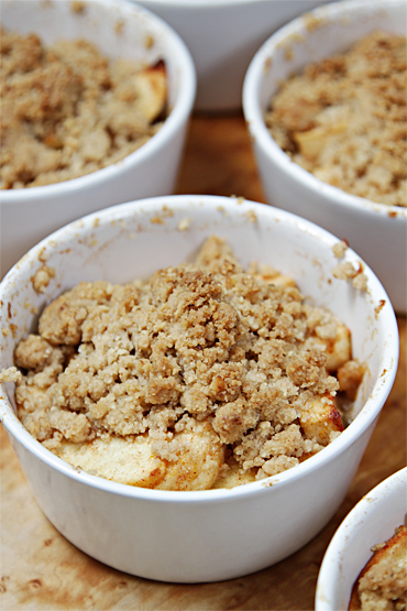 Apple-Walnut Crisps With Tequila | HuffPost Life