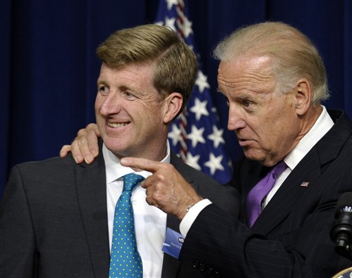 2013-10-23-kennedybiden.jpg