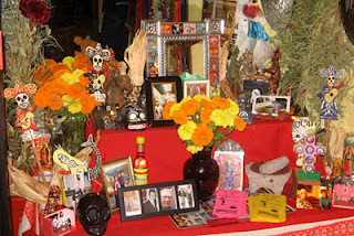 2013-10-31-ofrenda.jpg