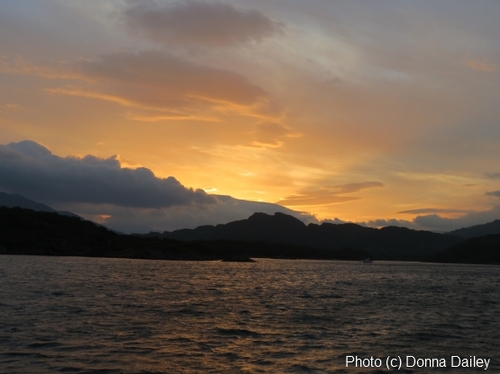 2013-11-16-Scotland_Wildlife_Cruise_sunset.jpg