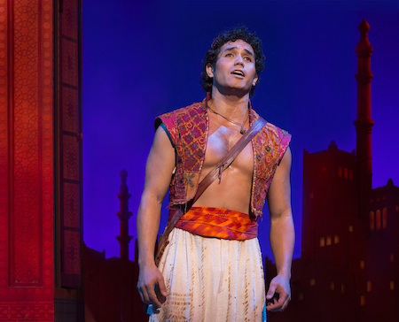 2013-11-23-Adam_Jacobs_in_Aladdin_Photo_by_Cylla_von_Tiedemann.jpg