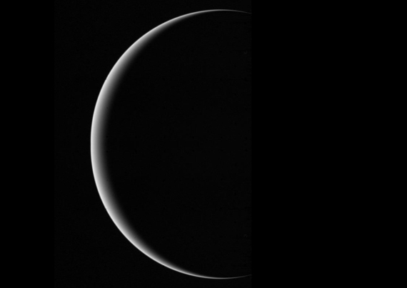 2013-11-25-crescent_uranus_br.jpg