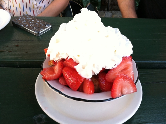 2013-11-26-Ojaistrawberryshortcake.JPG