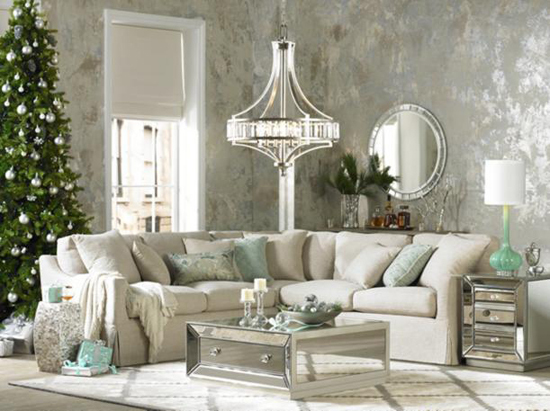 Easy Living Room Decorating Ideas for the Holidays