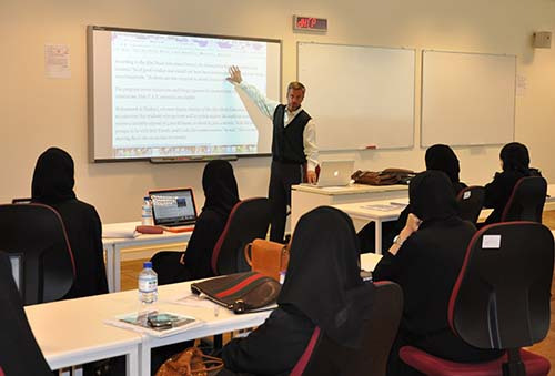 2013-12-09-1MattDuffyTeachingatZayedUniversitycourtesyDuffy.jpg