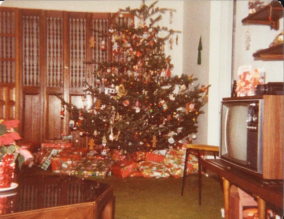 2013-12-10-Photo1ChristmasTree1970s-thum