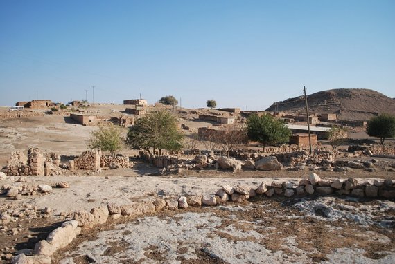 2013-12-13-emptyvillage.JPG