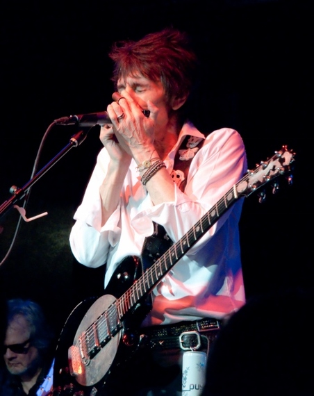 2013-12-30-Ronnieharmonica508x640.jpg