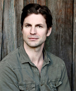 2013-12-31-GaleHarold_Headshot_PhotoByGeorgeEBeckwith.jpg