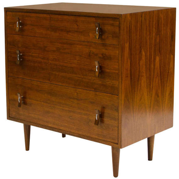 2014-01-16-midcenturydresser1stdibs.jpg