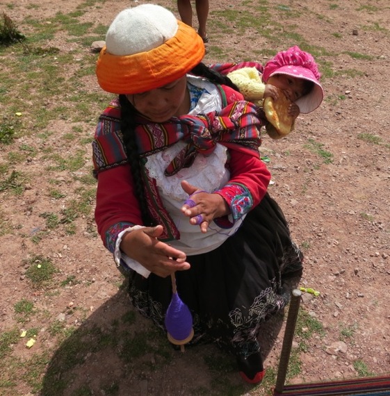 2014-01-17-PlaneterraWomensWeavingProject2SacredValleyPeru.jpg