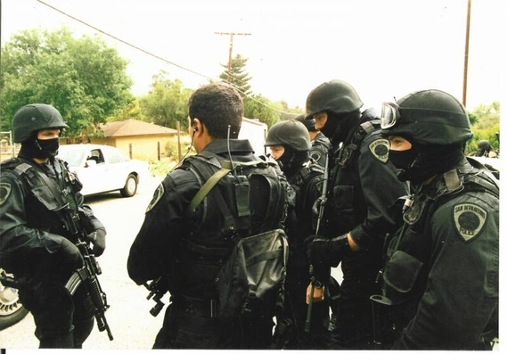 2014-01-17-San_Bernardino_police_swat_team.jpg