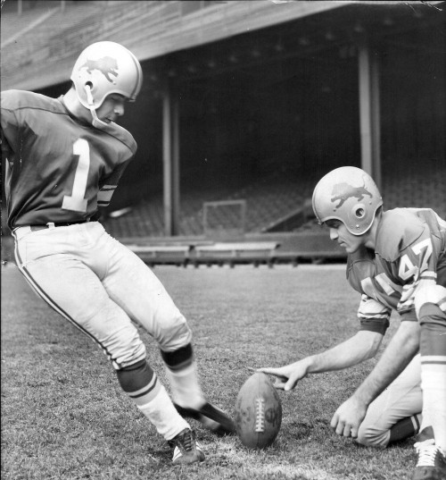 Garo Yepremian, Super Bowl-winning kicker for perfect 1972 Miami Dolphins,  dies at 70 - ESPN