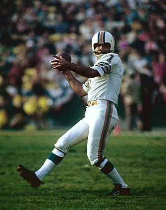 Garo Yepremian, Super Bowl-winning kicker for perfect 1972 Miami