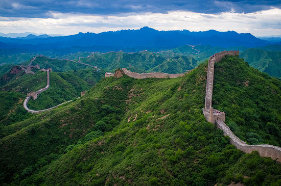 2014-01-31-800pxThe_Great_Wall_of_China_at_Jinshanling.jpg