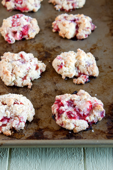 2014-02-05-StrawberryShortcakeCookies020.jpg