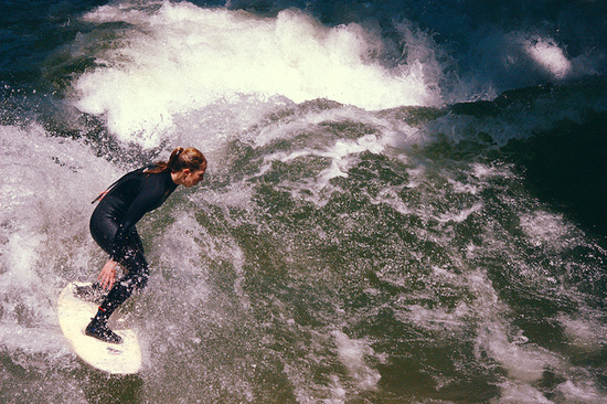 2014-02-15-riversurfing5.jpg