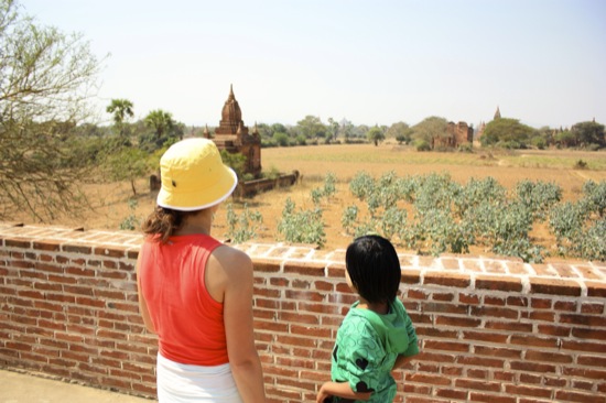 Bagan tour guide