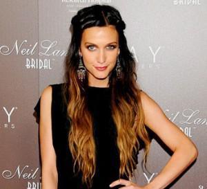 2014-03-06-ashleeombrehair300x273.jpg
