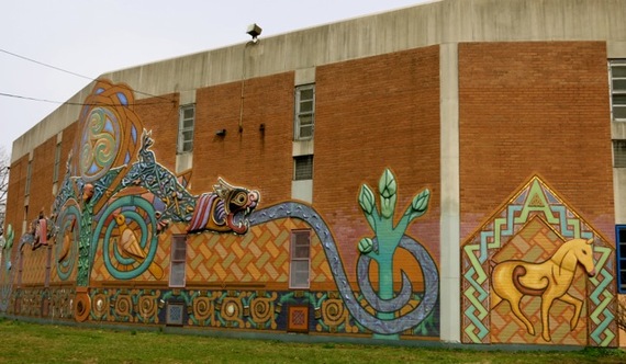 2014-04-04-PhillySchoolMural.jpg