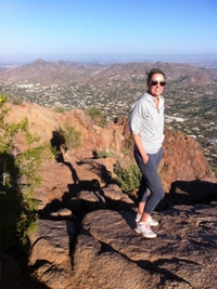 2014-04-05-sarahhiking.jpg