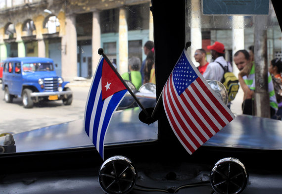 2014-04-07-cuba_usa_flags_ap_img.jpg