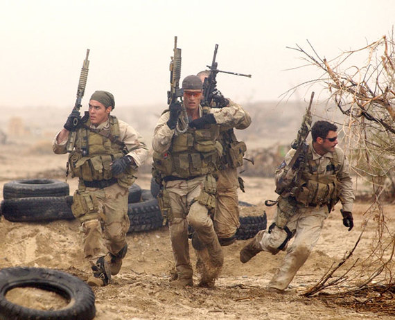 2014-04-12-navysealsdeserttraining.jpg