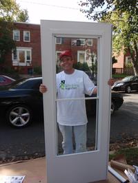 2014-04-13-RTAvolunteernewdoorUPRIGHT.jpg