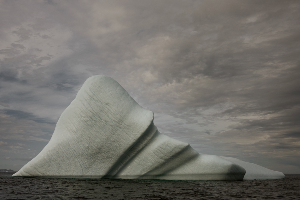 Hauntingly Gorgeous Photos Show The Life Of An Iceberg From Birth Until ...