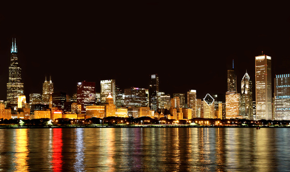 2014-04-16-nightchicagoskyline.jpg