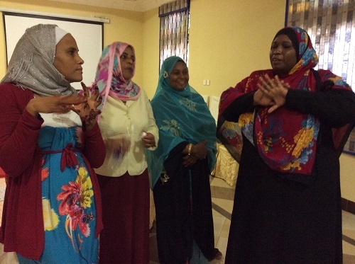 2014-05-07-ZanzibarWomenforHuffpost500px.jpg