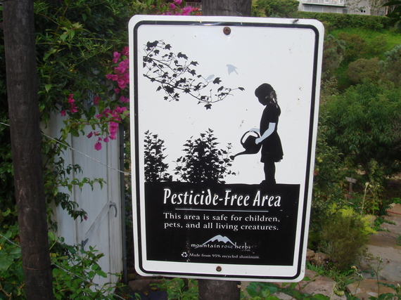 2014-05-21-PesticidefreeEarthDrReeseHalter.JPG