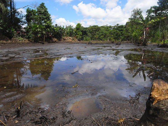 2014-06-13-1024pxTexaco_in_Ecuador.jpg