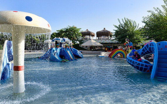 2014-06-23-682_2_GloriaVerdeResort_GogiKidsClub1.jpg