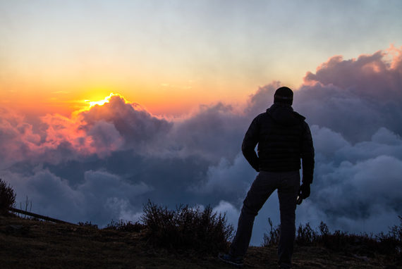 2014-07-09-AlexParlinisoloHimalayansunrise.jpg