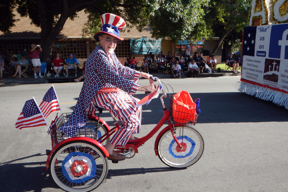 2014-07-14-CheeredForMy99YearOldGpaInAFourthOfJulyParade.JPG