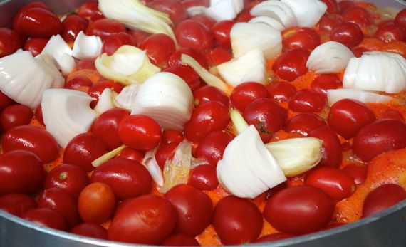 2014-07-15-tomatosauce1.jpg