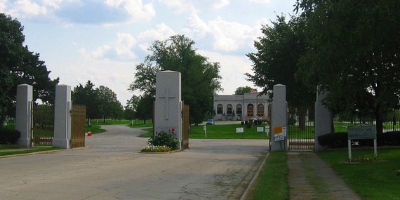 2014-07-17-Resurrection_Cemetery_Justice_IL_1800x400.jpg