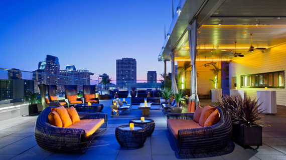 2014-08-04-Andazrooftop.png