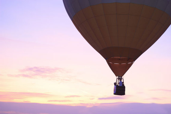 2014-08-04-travellight_hotairballoon.jpg