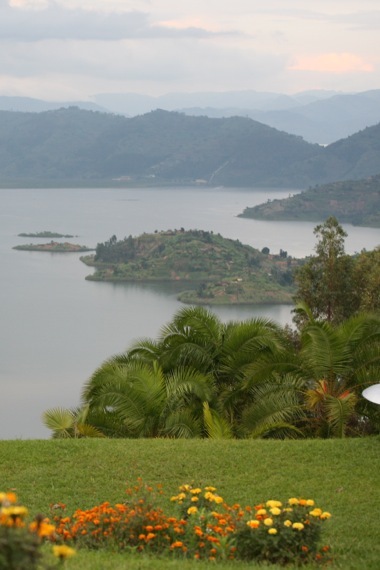 2014-08-17-rwandalandscape.jpg