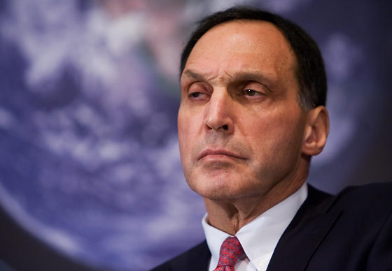 2014-08-24-dickfuld.jpg