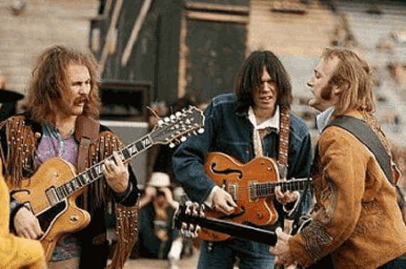 2014-09-17-CSNY.carryon.2.gif