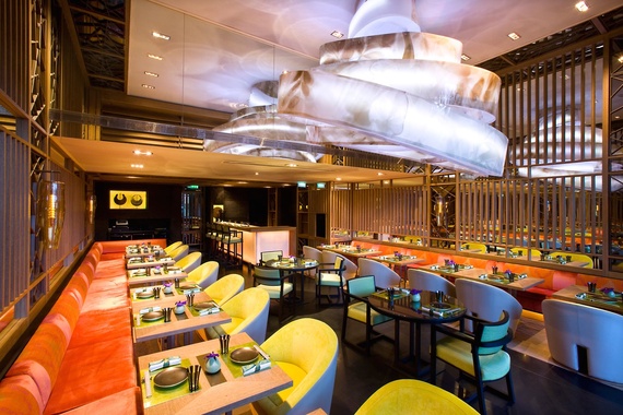 2014-09-19-MetropoleMCDining.jpg