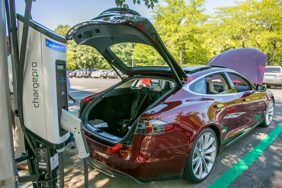 2014-09-19-TeslainWellesley.jpg